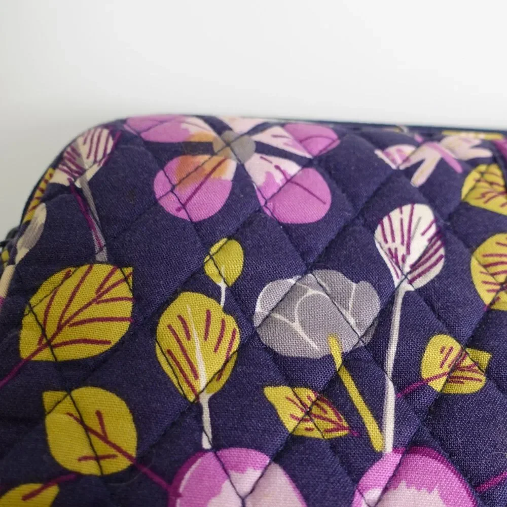 Vera Bradley Floral Birds Nightingale Laptop Zipper Sleeve 11 x 14” Purple Blue